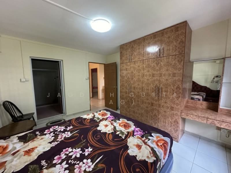 632 Choa Chu Kang North 6, 631 Choa Chu Kang North 6, 3 Bedrooms, 1,216 sqft, HDB Flat For Rent, by Jagdish Gupta (JAG), 60233856 - PropertyGuru.com.sg