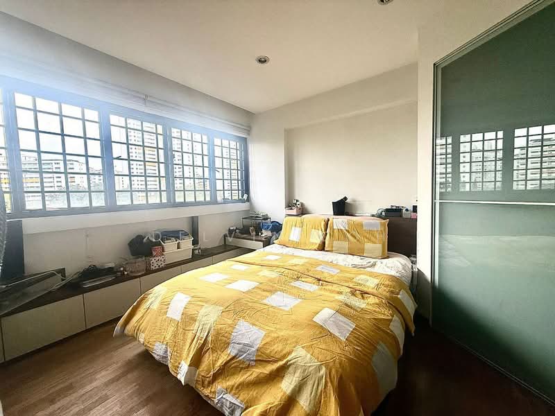 103 Bukit Batok Central HDB Flat For Sale at S$ 780,000 | PropertyGuru Singapore