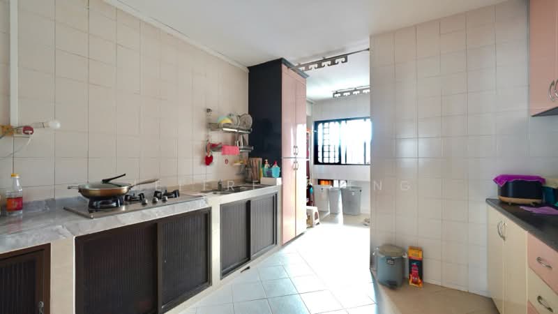 For Sale - 734 Woodlands Circle