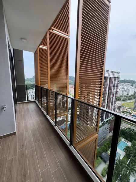 Midwood, 10 Hillview Rise, 3 Bedrooms, 893 sqft, Condominium For Sale, by Karen Ng, 60233928 - Balcony - PropertyGuru.com.sg