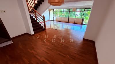 For Rent - The Draycott