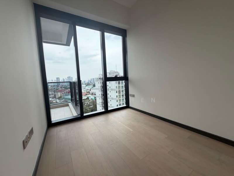 Perfect Ten Condominium For Sale at S$ 4,599,999 | PropertyGuru Singapore