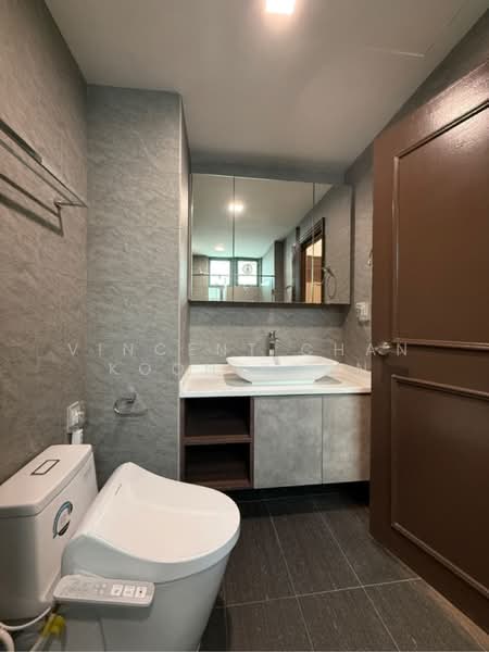 Fifth Avenue Condominium Condominium For Sale at S$ 3,300,000 | PropertyGuru Singapore