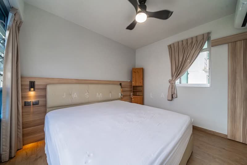 22 Ghim Moh Link HDB Flat For Sale at S$ 1,088,888 | PropertyGuru Singapore