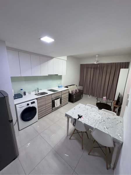 Parc Centros Condominium For Sale at S$ 800,000 | PropertyGuru Singapore