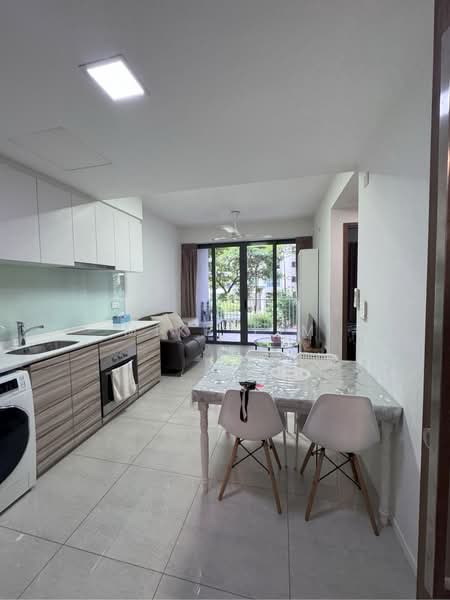 Parc Centros Condominium For Sale at S$ 800,000 | PropertyGuru Singapore