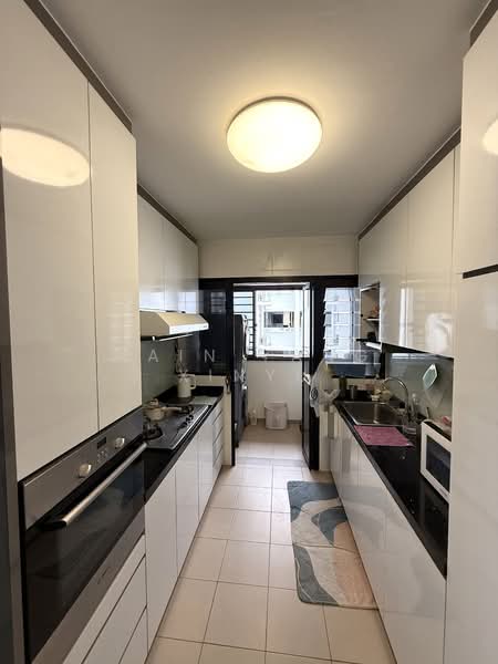 546B Segar Road, 546B Segar Road, Room Rental, 150 sqft, HDB Flat For Rent, by Rain Yang Xinyu, 60234101 - PropertyGuru.com.sg