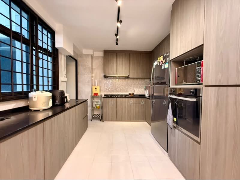 360B Admiralty Drive HDB Flat For Sale at S$ 880,000 | PropertyGuru Singapore