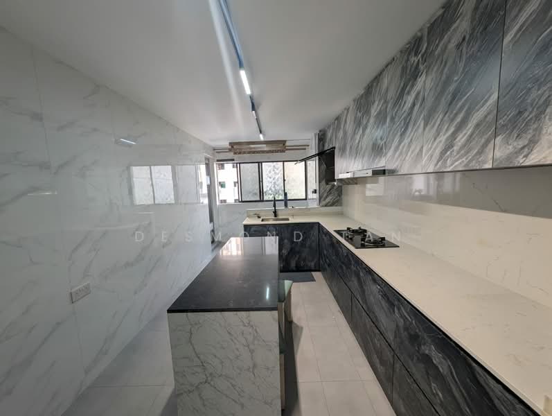 111 Serangoon North Avenue 1, 111 Serangoon North Avenue 1, 2 Bedrooms, 860 sqft, HDB Flat For Rent, by Desmond Tan, 60234157 - Kitchen - PropertyGuru.com.sg