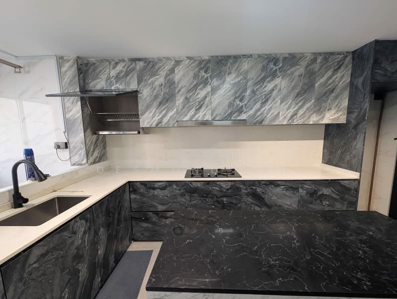 111 Serangoon North Avenue 1, 111 Serangoon North Avenue 1, 2 Bedrooms, 860 sqft, HDB Flat For Rent, by Desmond Tan, 60234157 - Kitchen - PropertyGuru.com.sg