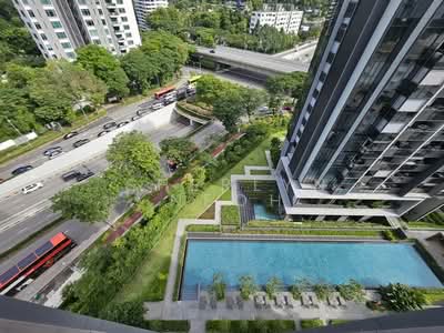 For Sale - Leedon Green