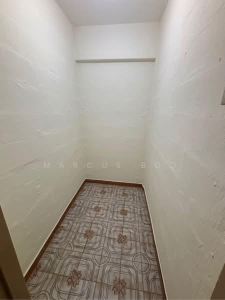 570 Ang Mo Kio Avenue 3 HDB Flat For Sale at S$ 410,000 | PropertyGuru Singapore