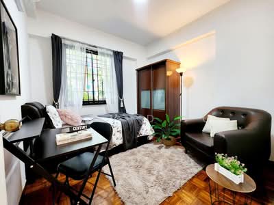 For Rent - Central Green