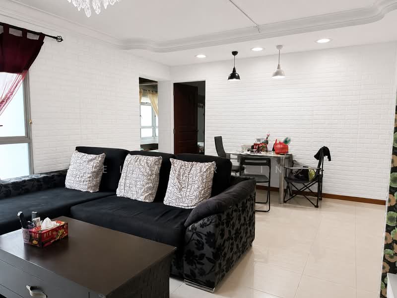 408C Fernvale Road, 408C Fernvale Road, 3 Bedrooms, 1,022 sqft, HDB Flat For Sale, by Eleanor Lin, 60234283 - Living Room - PropertyGuru.com.sg