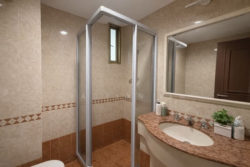Kentish Green, 20 Oxford Road, 2 Bedrooms, 1,076 sqft, Condominium For Sale, by Gracelyn Lim, 60234324 - Bathroom - PropertyGuru.com.sg