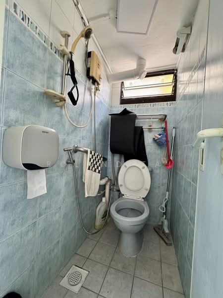 195 Golden Clover, 195 Kim Keat Avenue, 2 Bedrooms, 710 sqft, HDB Flat For Rent, by Roland Tai, 60234504 - PropertyGuru.com.sg