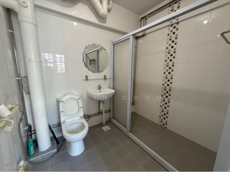 For Sale - 606 Yishun Street 61