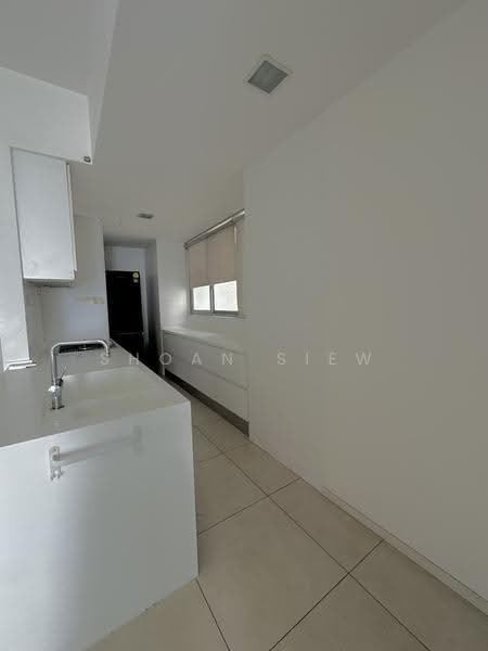 Southbank, 881 North Bridge Road, Beach Road / Bugis / Rochor, 2 Bedrooms, 958 sqft, Condominium For Sale, by Shoan Siew, 60234557 - Open Concept Kitchen - PropertyGuru.com.sg