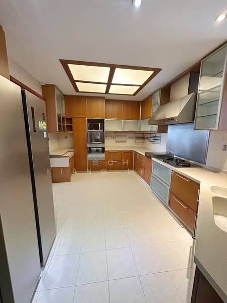 Regency Park, 5 Nathan Road, 4 Bedrooms, 3,650 sqft, Condominium For Rent, by Goh Kiang Leng, 60234561 - PropertyGuru.com.sg