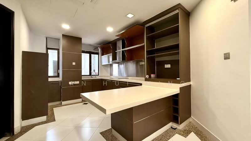 The Balmoral, 18 Balmoral Park, 4 Bedrooms, 3,067 sqft, Condominium For Rent, by Tan Hui Ming, 60234562 - Kitchen - PropertyGuru.com.sg