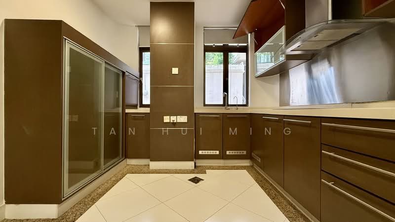 The Balmoral, 18 Balmoral Park, 4 Bedrooms, 3,067 sqft, Condominium For Rent, by Tan Hui Ming, 60234562 - Kitchen - PropertyGuru.com.sg