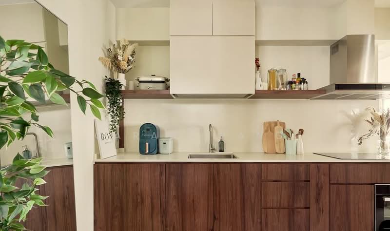 268B Punggol Field HDB Flat For Sale at S$ 790,000 | PropertyGuru Singapore - Kitchen