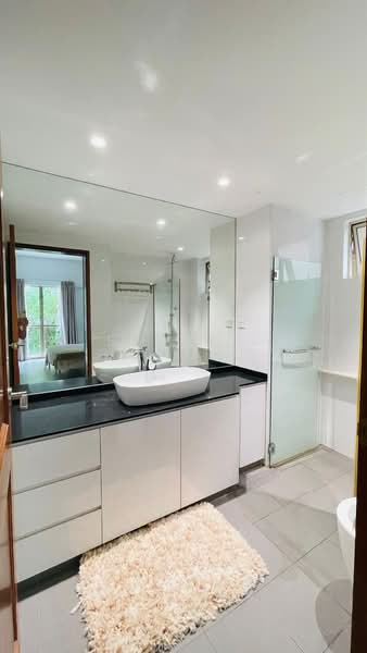 For Rent - Regent Park