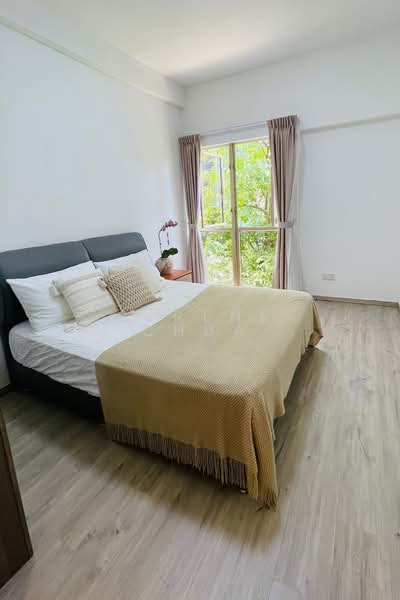 For Rent - Regent Park