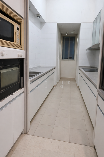 The Nexus Condominium For Sale at S$ 3,480,000 | PropertyGuru Singapore - Kitchen