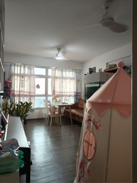 57 Teban Gardens Road HDB Flat For Sale at S$ 588,888 | PropertyGuru Singapore