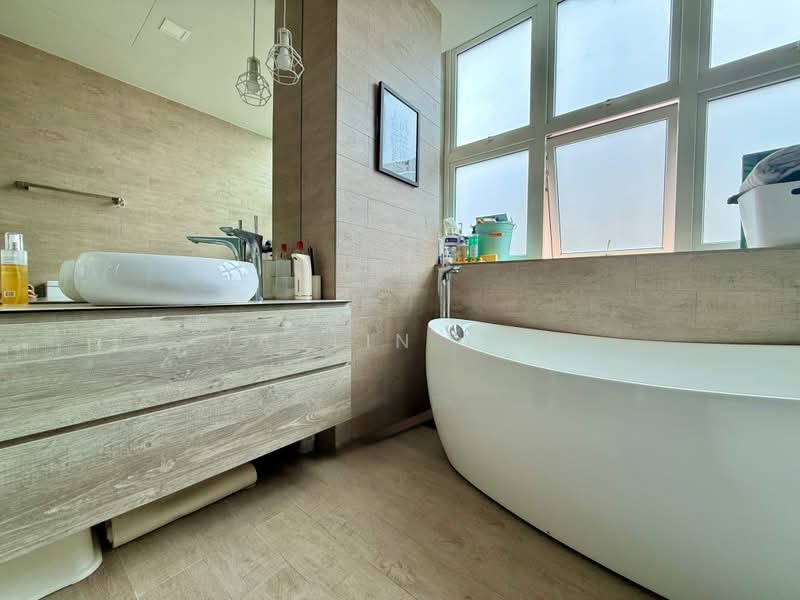 For Sale - Treasure Mansions