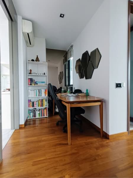 L'VIV Condominium For Sale at S$ 3,950,000 | PropertyGuru Singapore