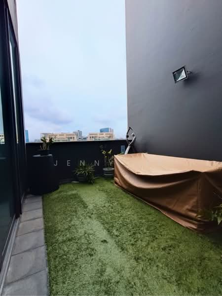 L'VIV Condominium For Sale at S$ 3,950,000 | PropertyGuru Singapore