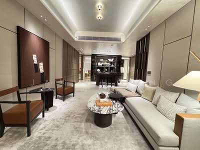 For Sale - UPPERHOUSE at Orchard Boulevard