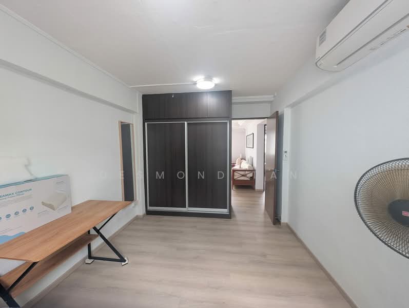 For Rent - 445 Tampines Street 42