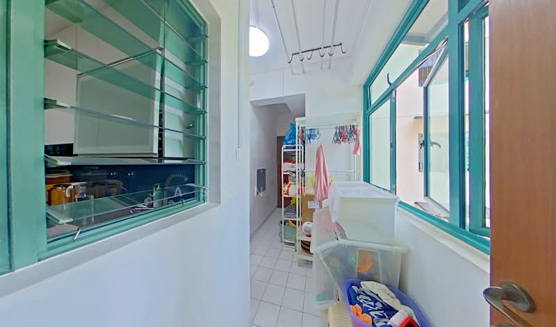 Palm Gardens Condominium For Sale at S$ 1,080,000 | PropertyGuru Singapore - Interior