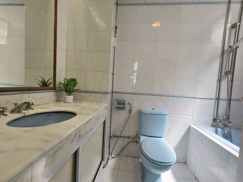 Villas Laguna, 366 Upper East Coast Road, Room Rental, 150 sqft, Condominium For Rent, by Kerrine Thong, 60234876 - PropertyGuru.com.sg