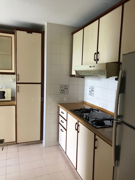 Harbour View Towers, 21 Telok Blangah Drive, 2 Bedrooms, 797 sqft, Condominium For Rent, by Louis Ang, 60234920 - PropertyGuru.com.sg