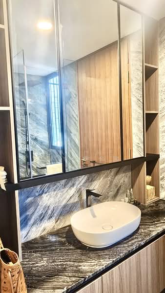 Grange 1866, 74 Grange Rd, Tanglin / Holland / Bukit Timah, 1 Bedroom, 527 sqft, Condominium For Sale, by Daphne Tay 谢合宝, 60234986 - Bathroom - PropertyGuru.com.sg