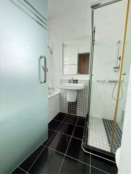 The Morning Glory Apartment For Sale at S$ 1,688,888 | PropertyGuru Singapore