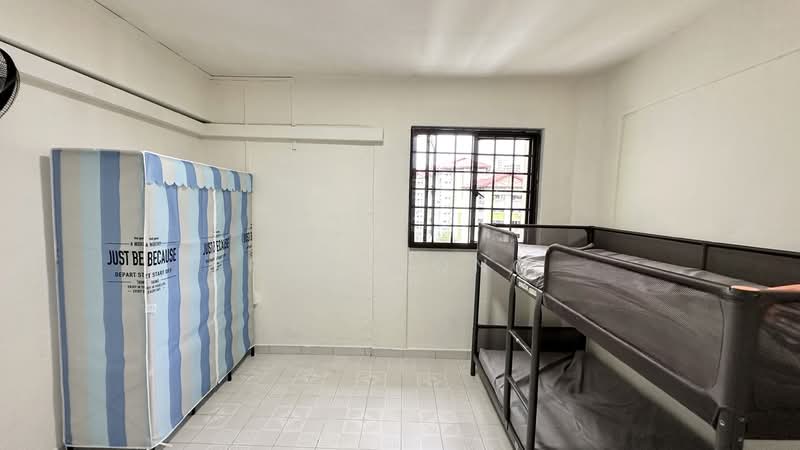 244 Jurong East Street 24, 244 Jurong East Street 24, 3 Bedrooms, 1,012 sqft, HDB Flat For Rent, by KC Chong, 60235060 - PropertyGuru.com.sg