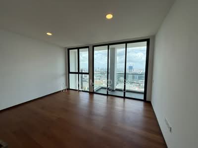 For Rent - One Pearl Bank
