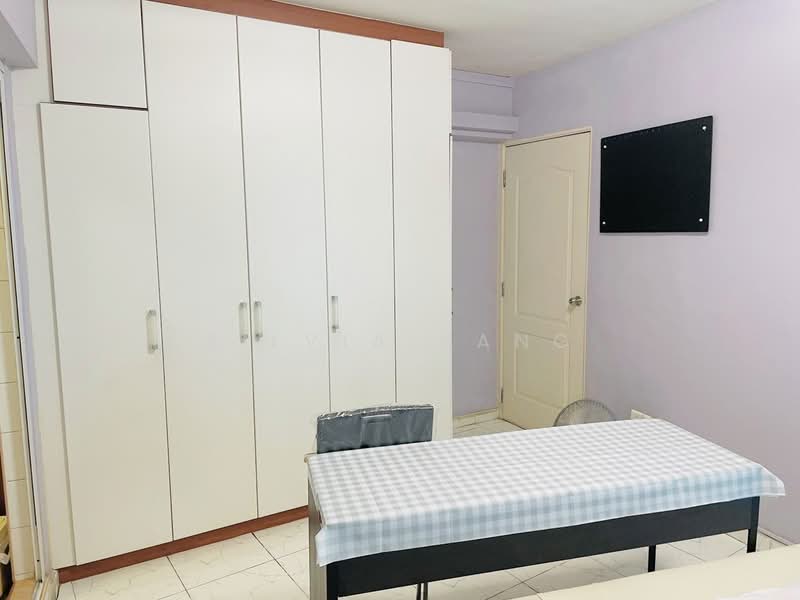 For Rent - 468B Admiralty Drive