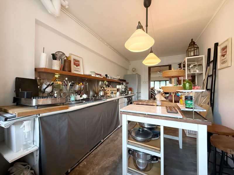 320 Yishun Central HDB Flat For Sale at S$ 580,000 | PropertyGuru Singapore