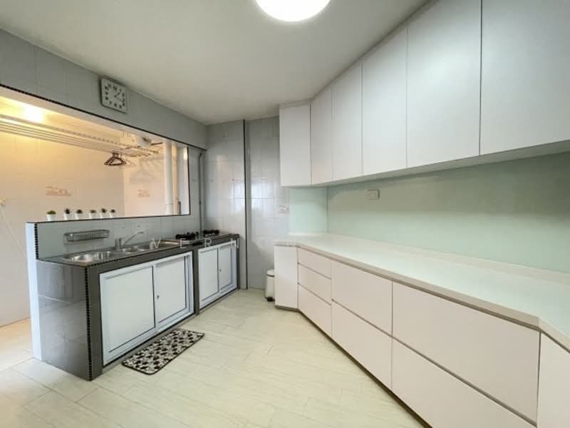 Laguna Park, 5000A Marine Parade Road, Room Rental, 300 sqft, Apartment For Rent, by Vernon Low, 60235190 - PropertyGuru.com.sg