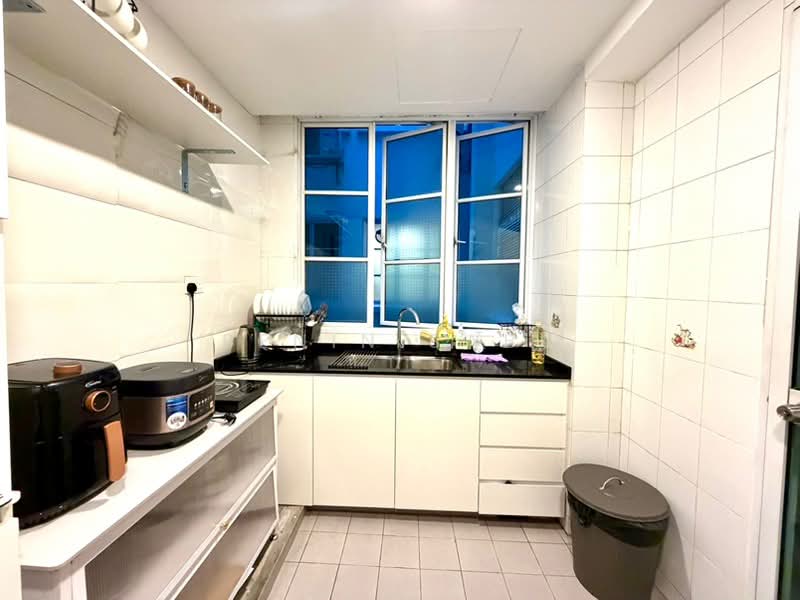 Villa De West, 5 How Sun Drive, Room Rental, 200 sqft, Condominium For Rent, by Benin Sabu, 60235221 - PropertyGuru.com.sg