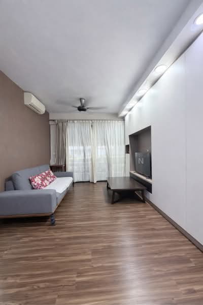 For Rent - Riverparc Residence