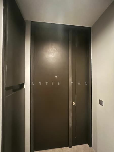 OUE Twin Peaks, 33 Leonie Hill Road, 1 Bedroom, 549 sqft, Condominium For Rent, by Martin Tan, 60235299 - Entrance - PropertyGuru.com.sg