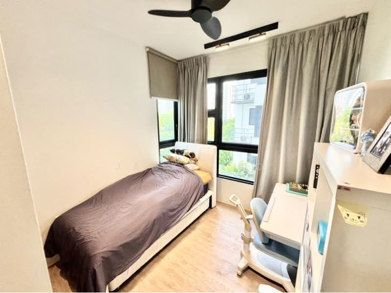 Lush Acres Executive Condominium For Sale at S$ 2,200,000 | PropertyGuru Singapore