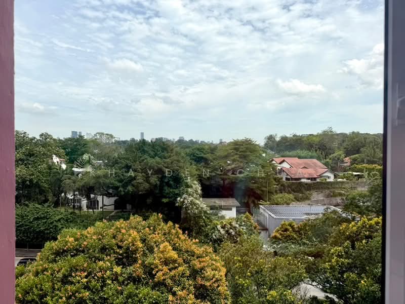 For Rent - 3 Queen's Road